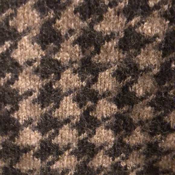 Talbots Sweater - Picture 5 of 8